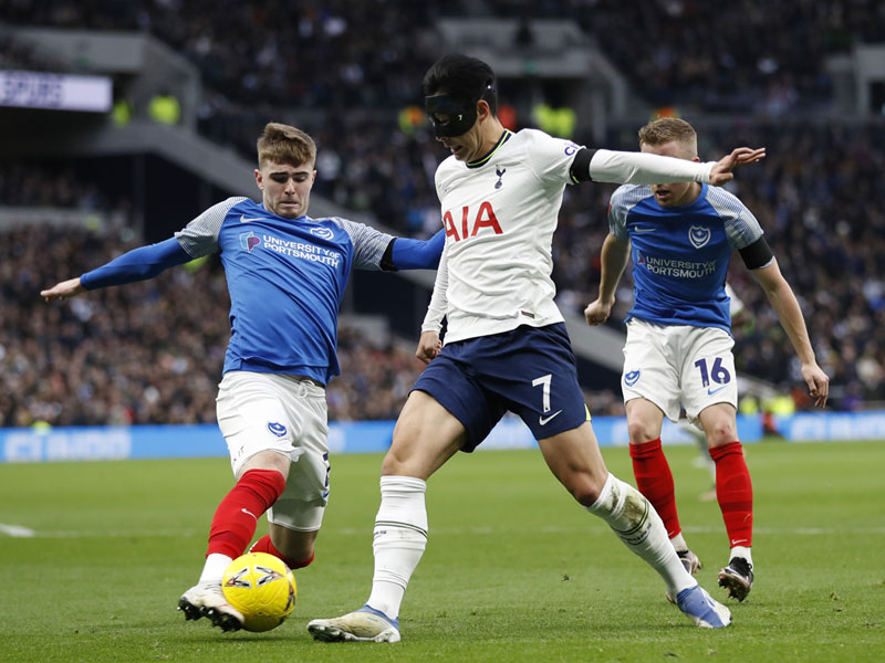 แนวรับไฮไลน์กับสวีปเปอร์คีปเปอร์ ส่งผลต่อล้ำหน้าและการแทงบอลบน UFABET168